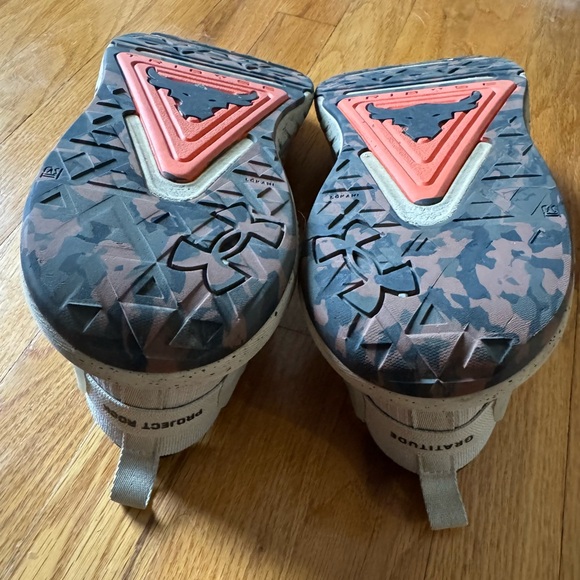 Under Armour Project Rock 6 Veteran’s Day Size 11.5 men’s shoes - Picture 7 of 8